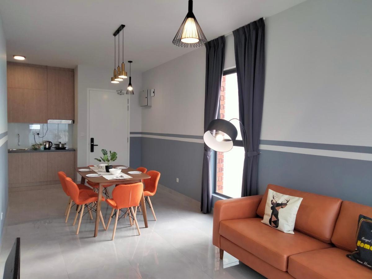 Apartment The Birch Kl By Homebrickz